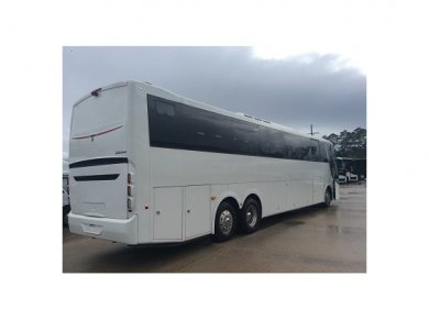 2012 CAIO Workhorse G3600 Motorcoach - Motorcoach for Sale in San Francisco, CA - Photo 2