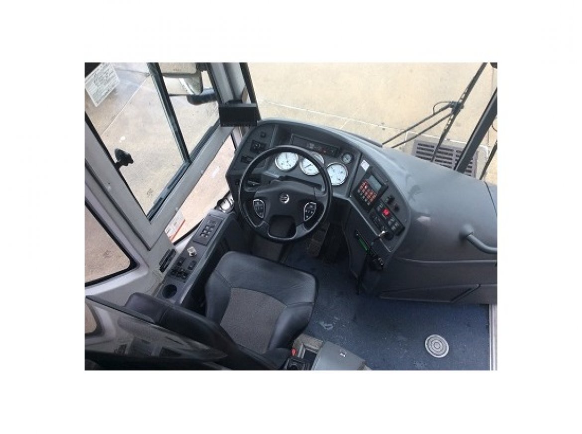 Motorcoach for Sale in San Francisco, CA - Photo 12