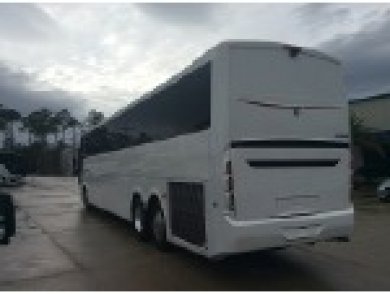 2012 CAIO Workhorse G3600 Motorcoach - Motorcoach for Sale in San Francisco, CA - Photo 5