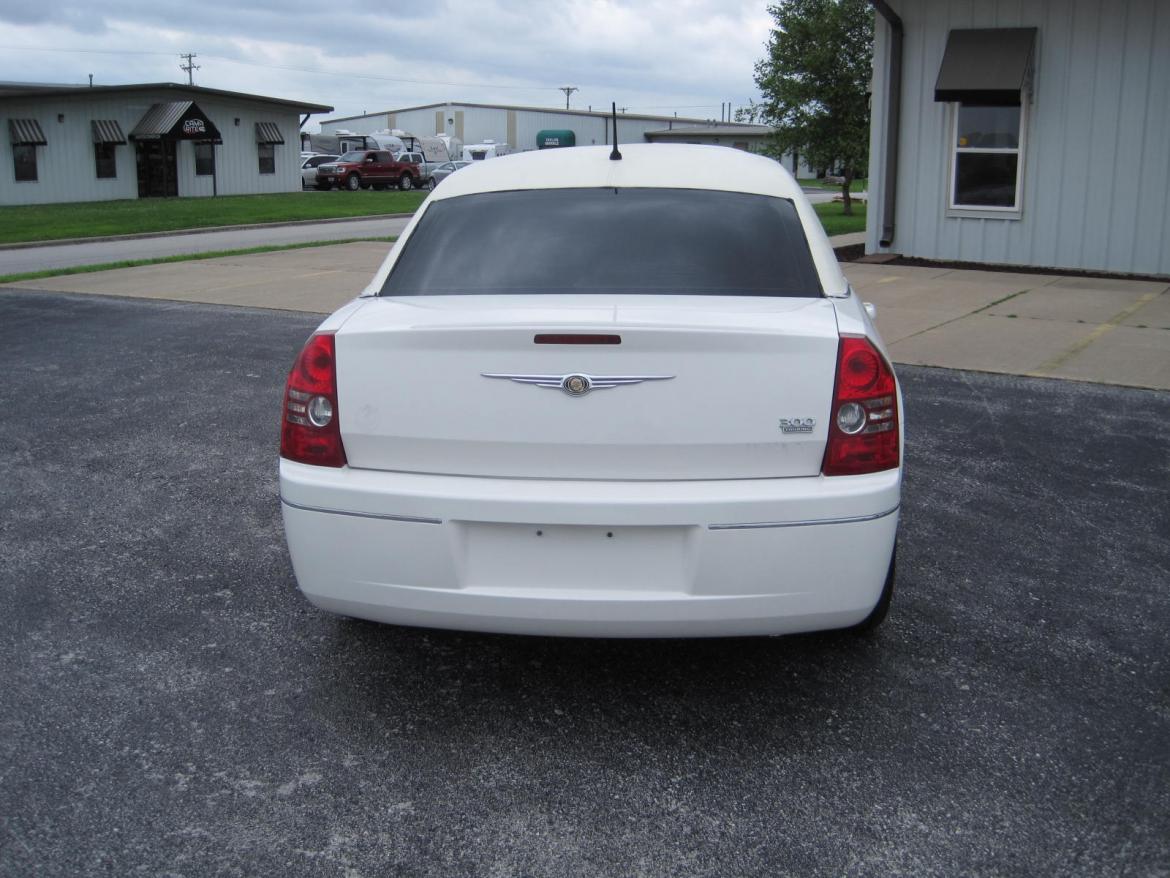 Limousine for Sale in Ozark, MO - Photo 10