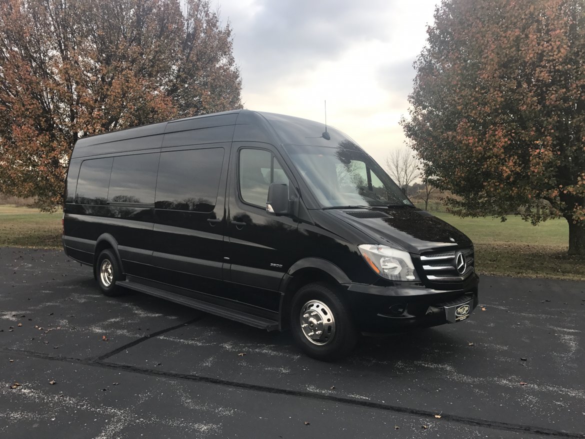 Sprinter for Sale in Springfield, MO - Main Photo