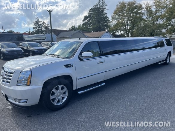 2011 Cadillac Escalade SUV Stretch for Sale in Pasadena, MD - Main Photo