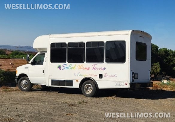 2007 Ford E450 Limo Bus for Sale in Temecula, CA - Photo 2