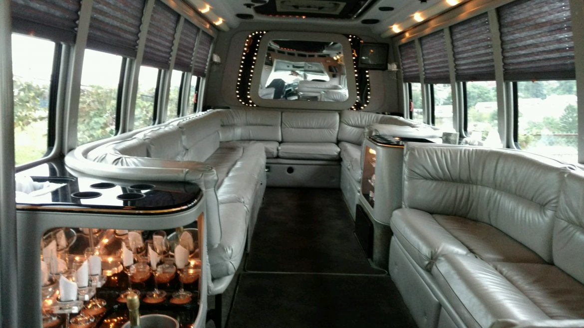 Limo Bus for Sale in North East, PA - Photo 5