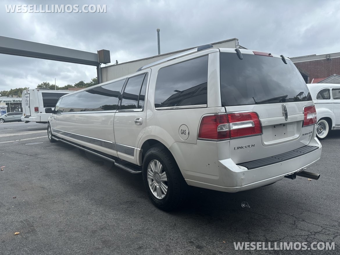 SUV Stretch for Sale in Brooklyn, NY - Photo 4