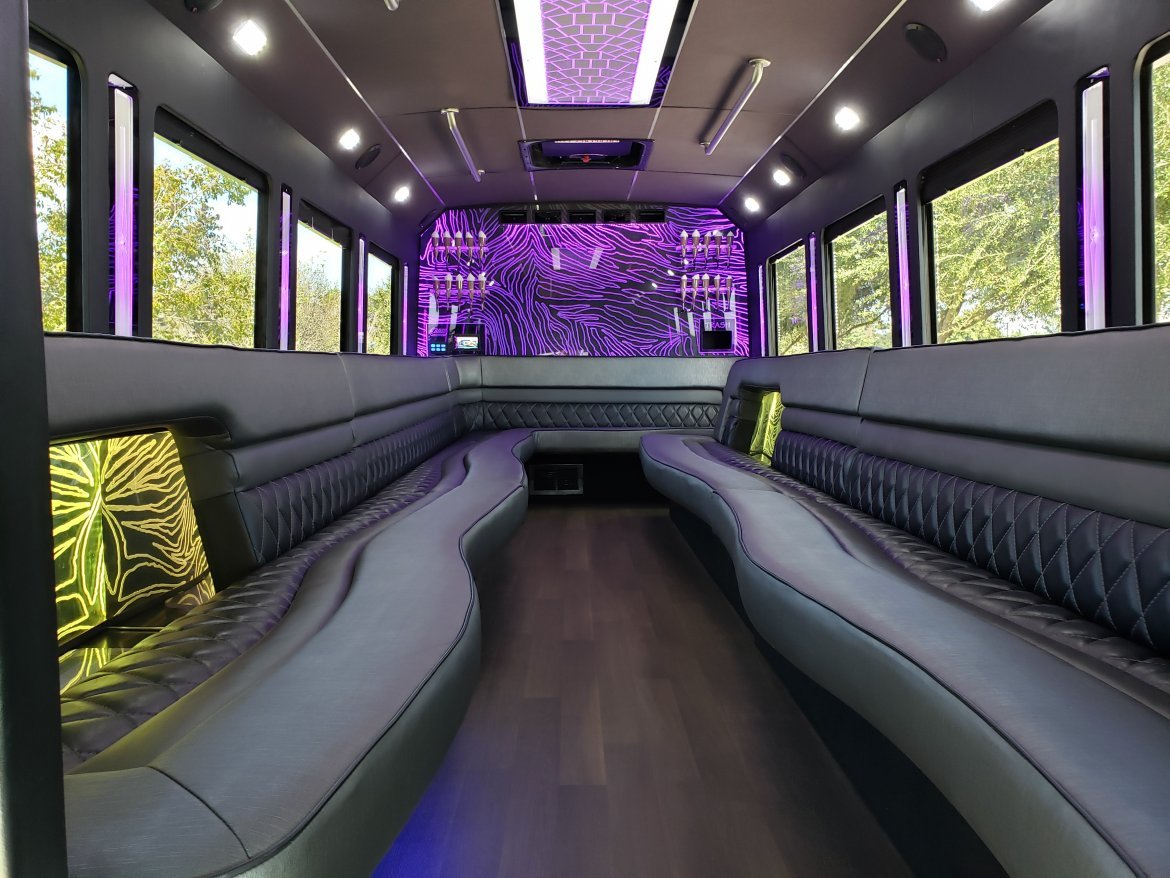 Limo Bus for Sale in Fall River, MA - Photo 7