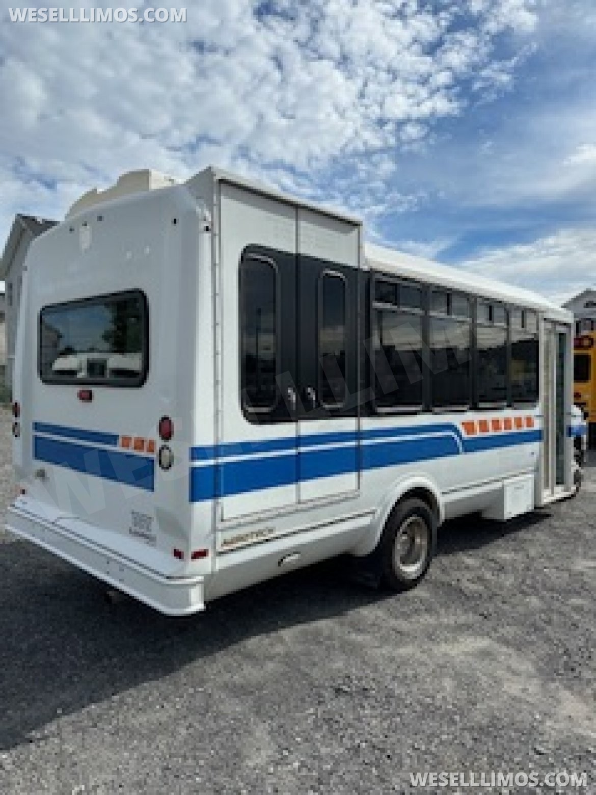 Shuttle Bus for Sale in Scranton, PA - Photo 8
