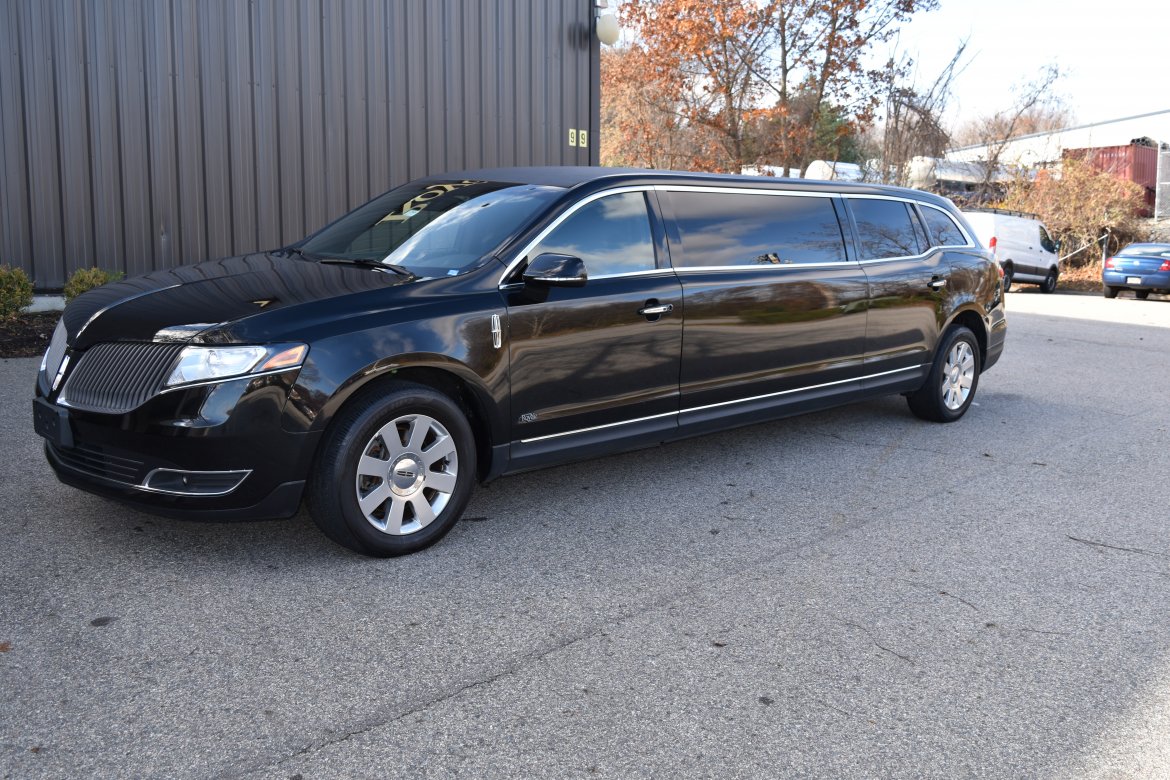 Limousine for Sale in Haverhill, MA - Photo 10