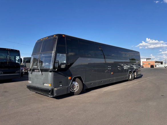 2002 Prevost H3-45 Motorcoach for Sale in Phoenix, AZ - Main Photo