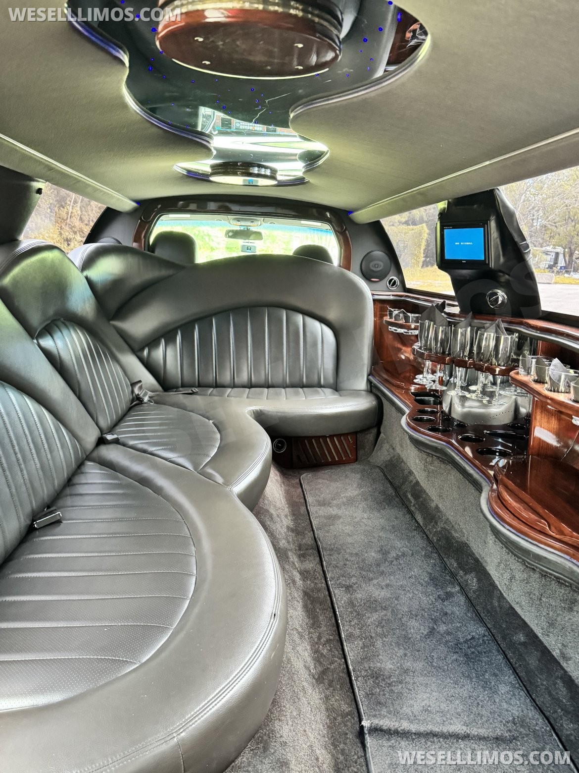 Limousine for Sale in North Charleston, SC - Photo 10