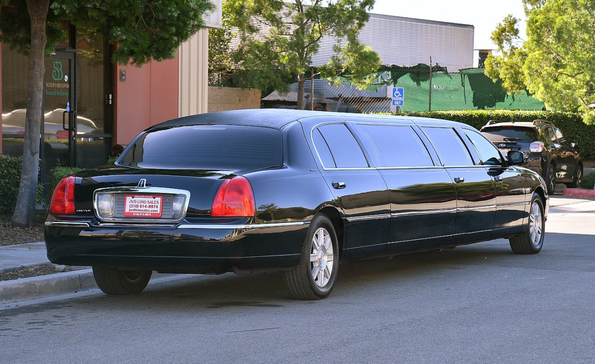 Limousine for Sale in Fontana, CA - Photo 4