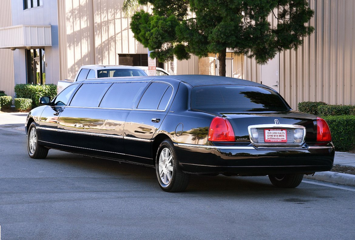 Limousine for Sale in Fontana, CA - Photo 8