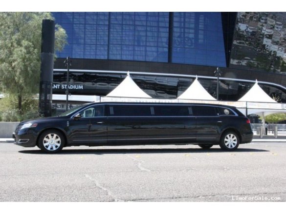 2019 Lincoln MKT Limousine for Sale in Las Vegas, NV - Main Photo