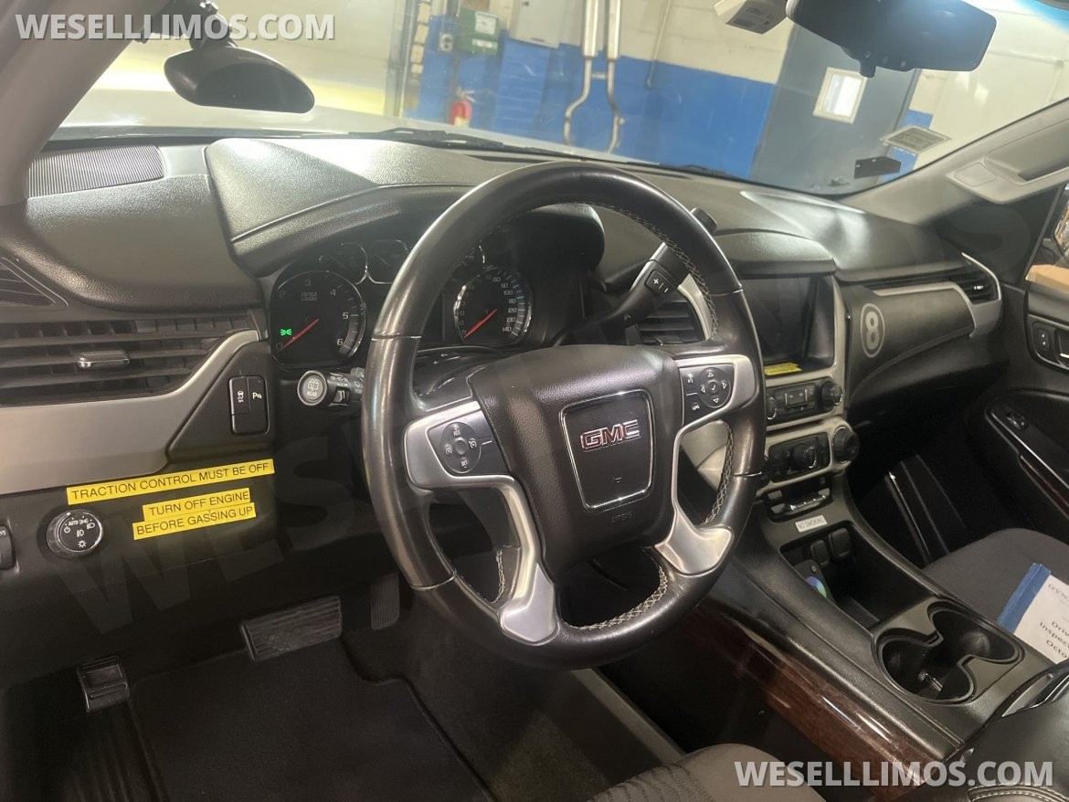 SUV Stretch for Sale in Babylon, NY - Photo 11