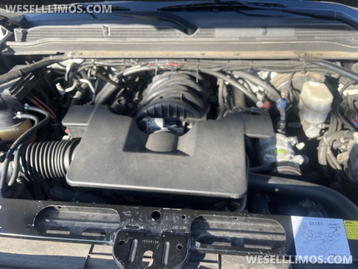 SUV Stretch for Sale in Babylon, NY - Photo 13