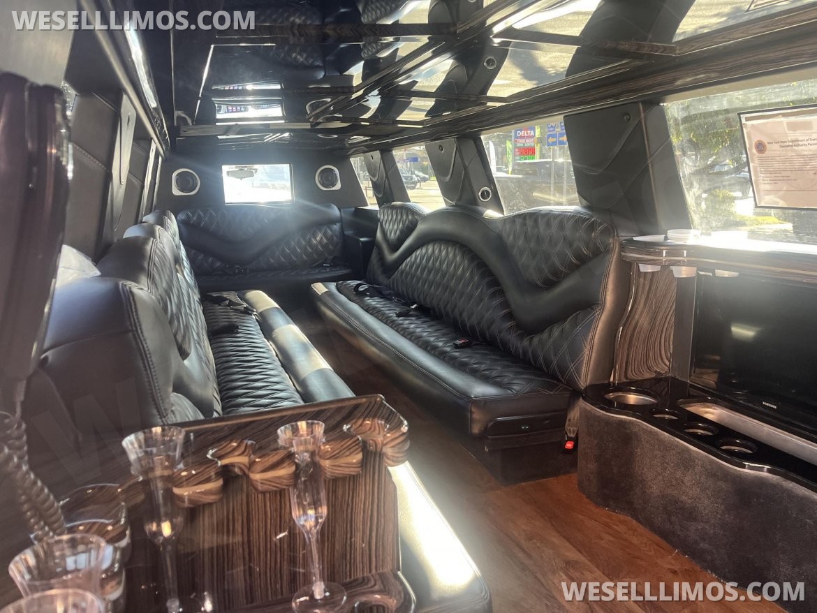 SUV Stretch for Sale in Babylon, NY - Photo 4