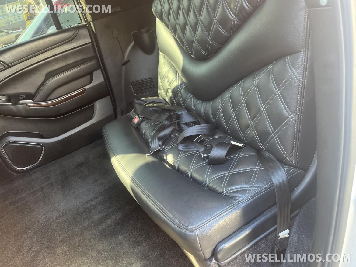 SUV Stretch for Sale in Babylon, NY - Photo 7