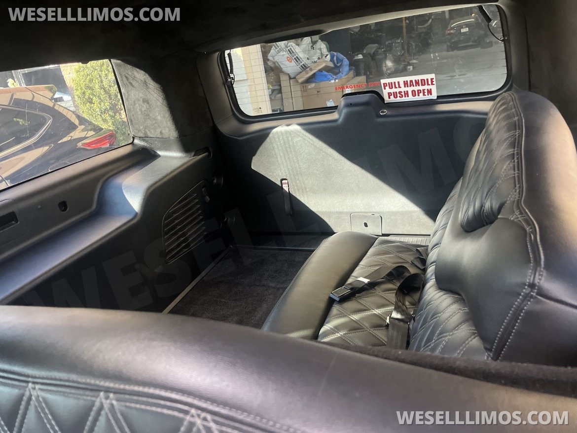 SUV Stretch for Sale in Babylon, NY - Photo 8