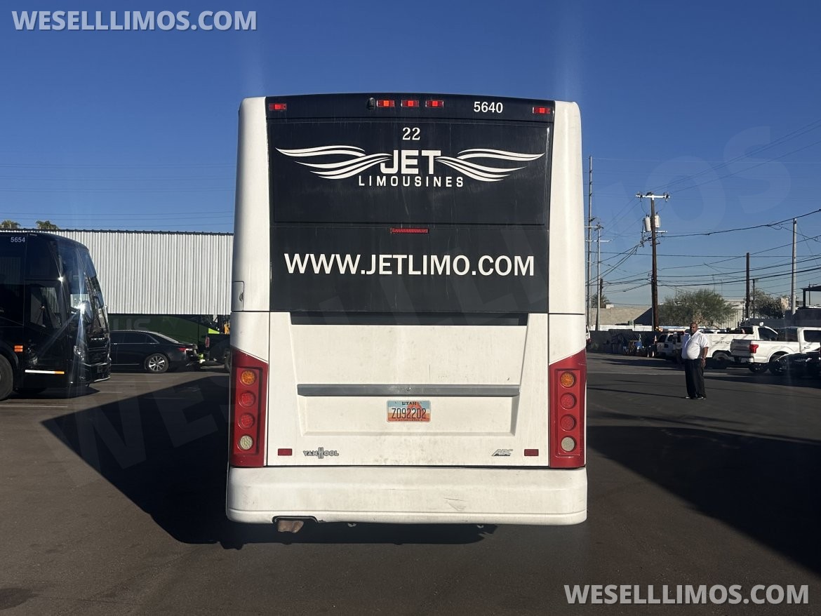 Motorcoach for Sale in Phoenix, AZ - Photo 8