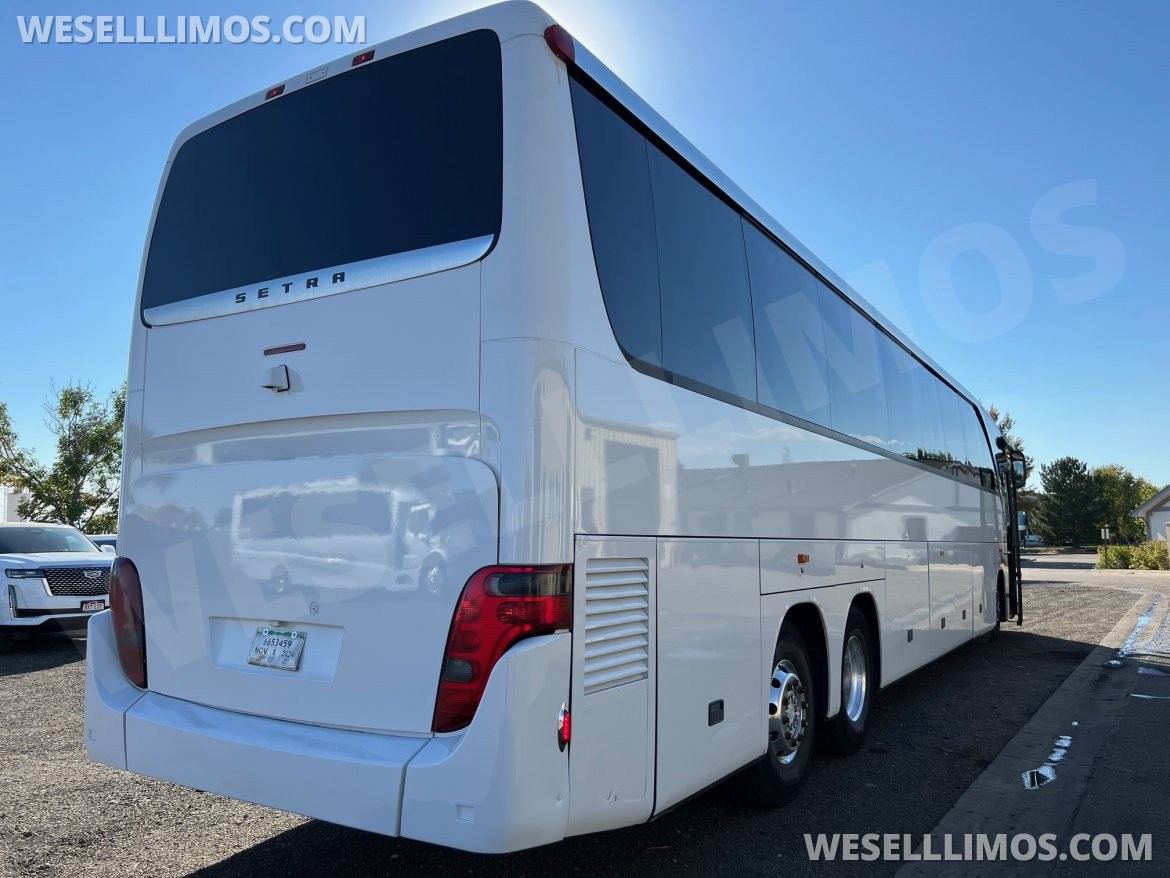 Motorcoach for Sale in Aurora, CO - Photo 4