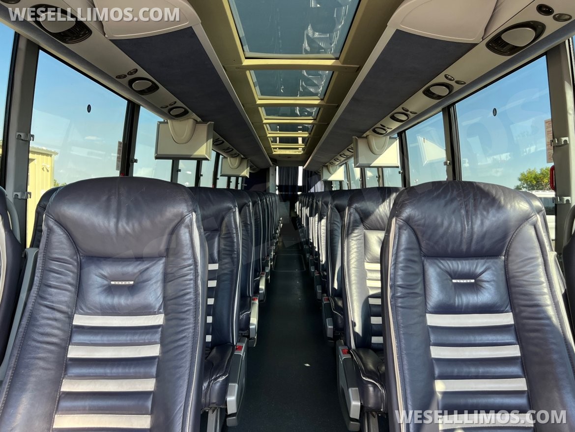 Motorcoach for Sale in Aurora, CO - Photo 5