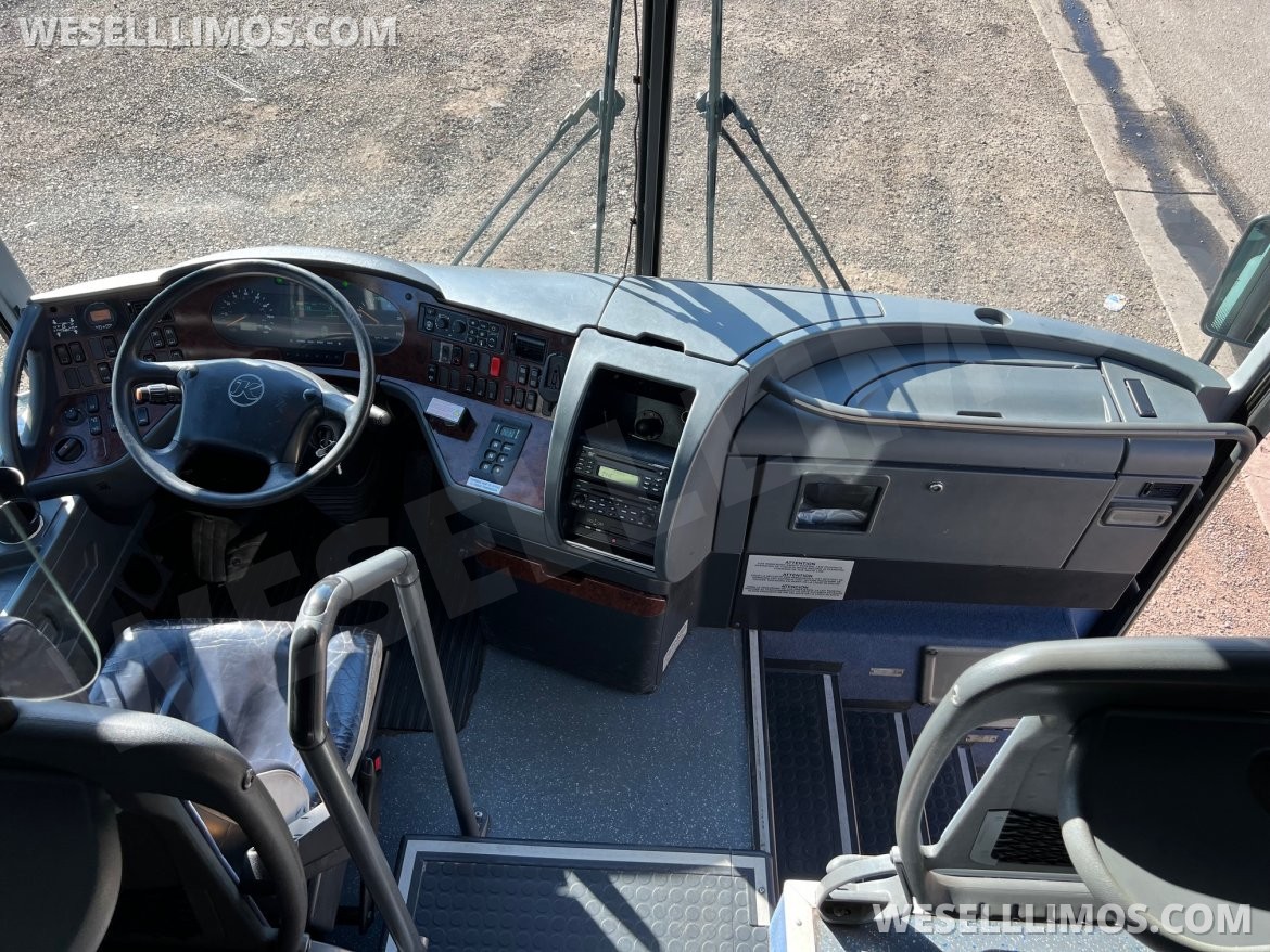 Motorcoach for Sale in Aurora, CO - Photo 7