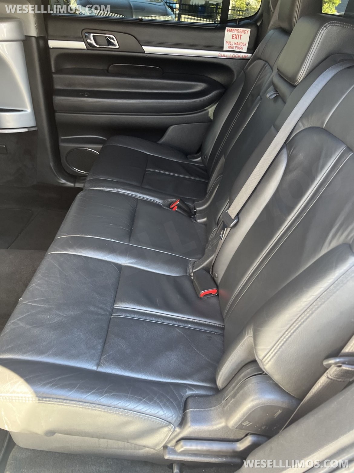 Limousine for Sale in Babylon, NY - Photo 9
