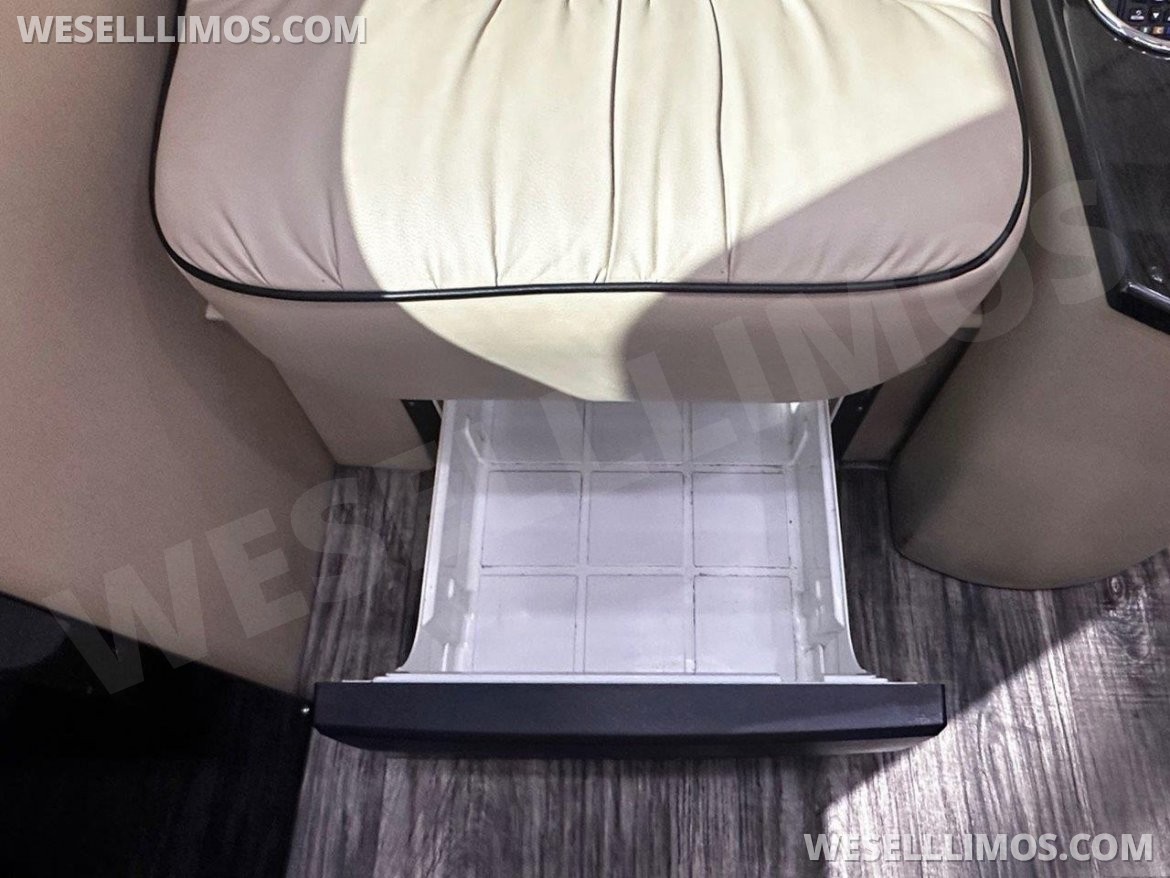 Sprinter for Sale in Carson, CA - Photo 2