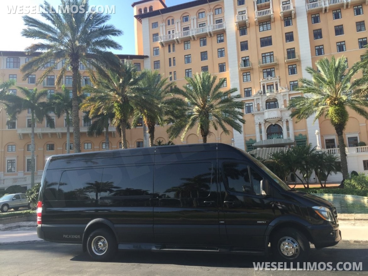 Executive Shuttle for Sale in FORT LAUDERDALE, FL - Photo 5