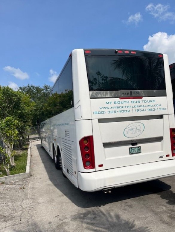 2018 Van Hool CX45 Motorcoach for Sale in WEST PARK, FL - Photo 3