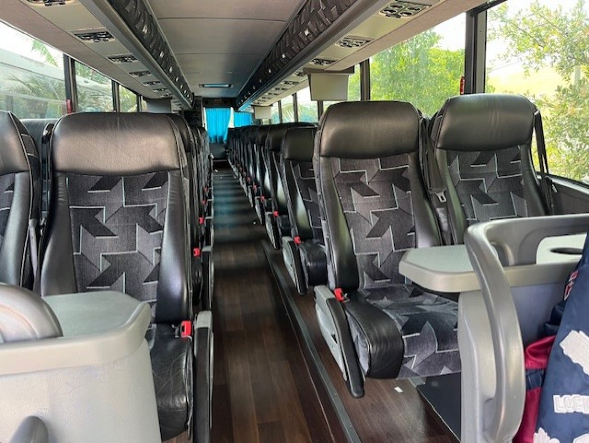 Motorcoach for Sale in WEST PARK, FL - Photo 6