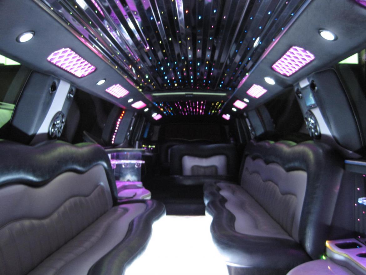 Limousine for Sale in Ozark, MO - Photo 3