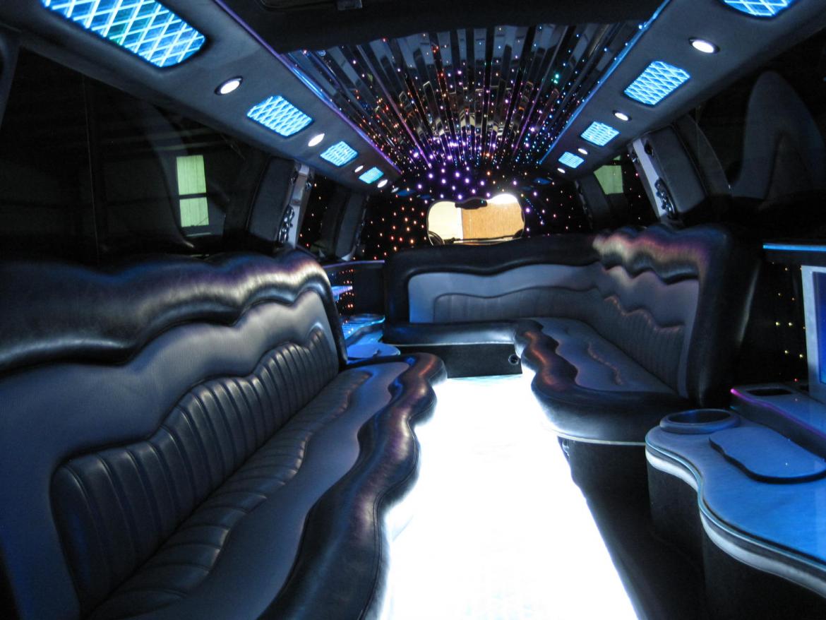 Limousine for Sale in Ozark, MO - Photo 11