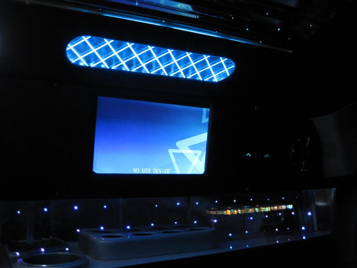 Limousine for Sale in Ozark, MO - Photo 21