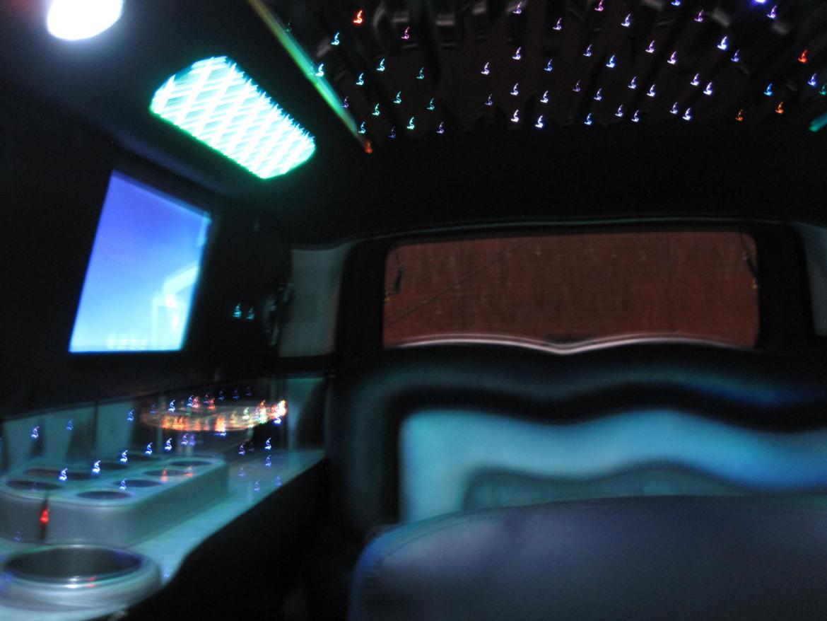 Limousine for Sale in Ozark, MO - Photo 23
