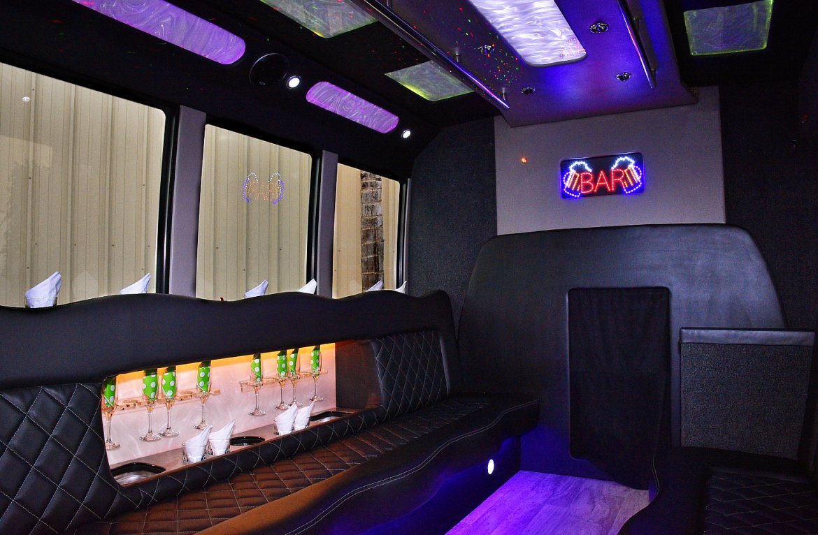 Limo Bus for Sale in Fontana, CA - Photo 11