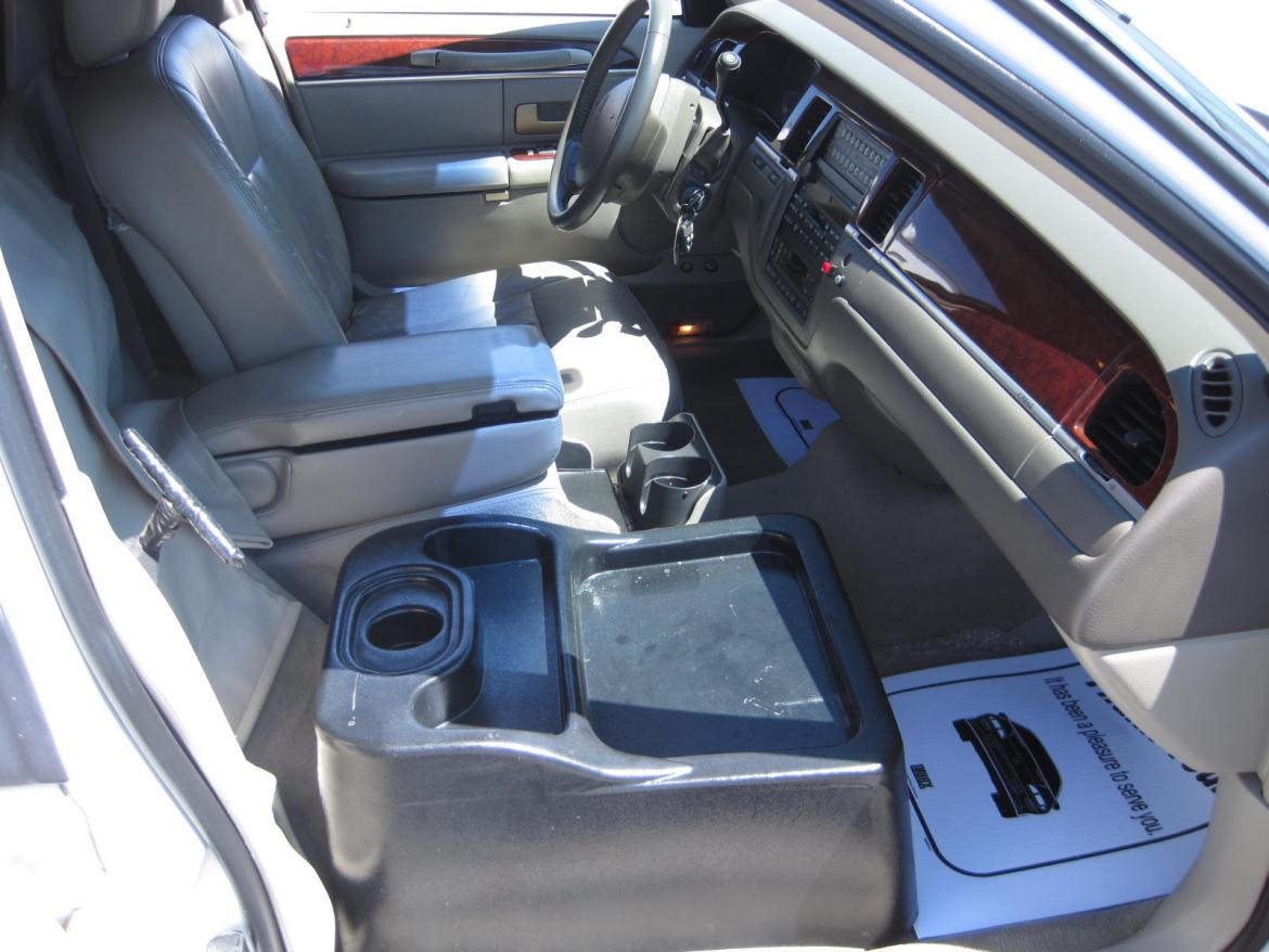 Limousine for Sale in Ozark, MO - Photo 13