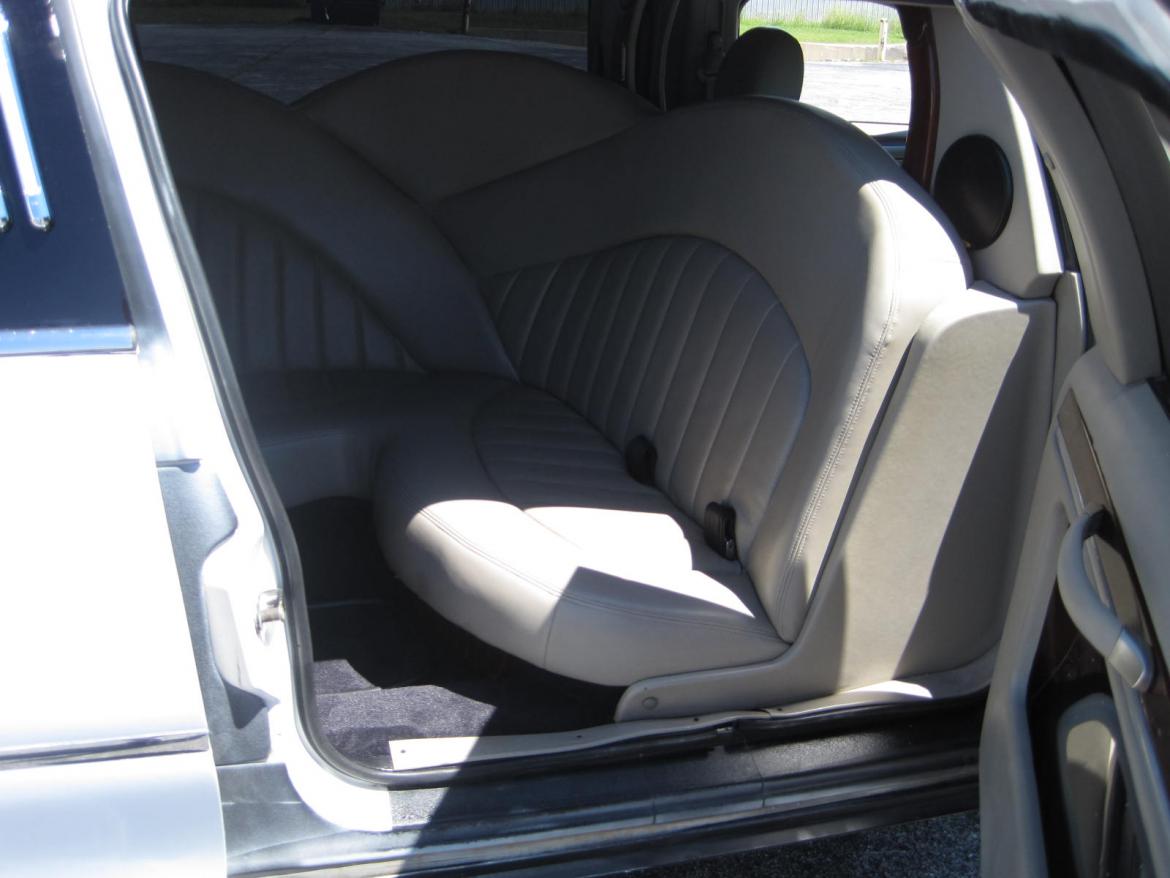 Limousine for Sale in Ozark, MO - Photo 16
