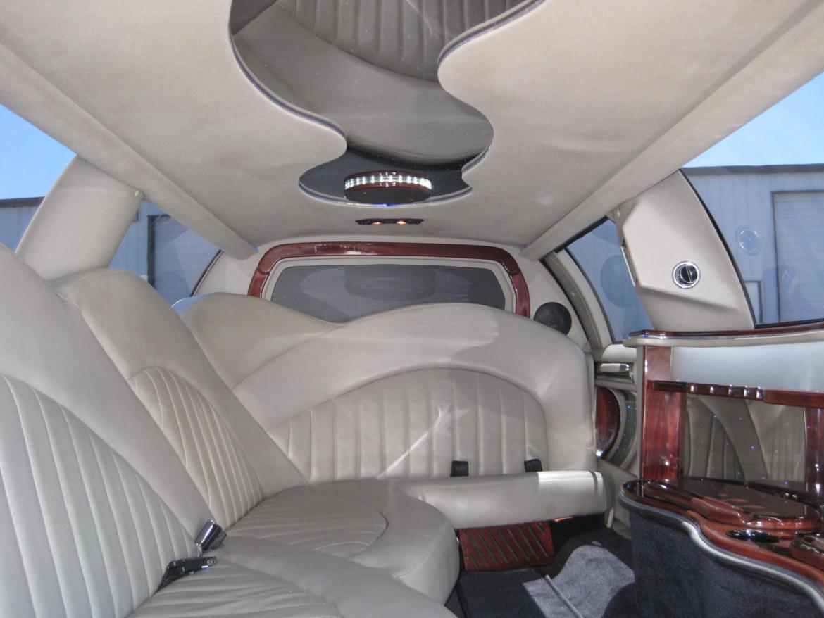 Limousine for Sale in Ozark, MO - Photo 22