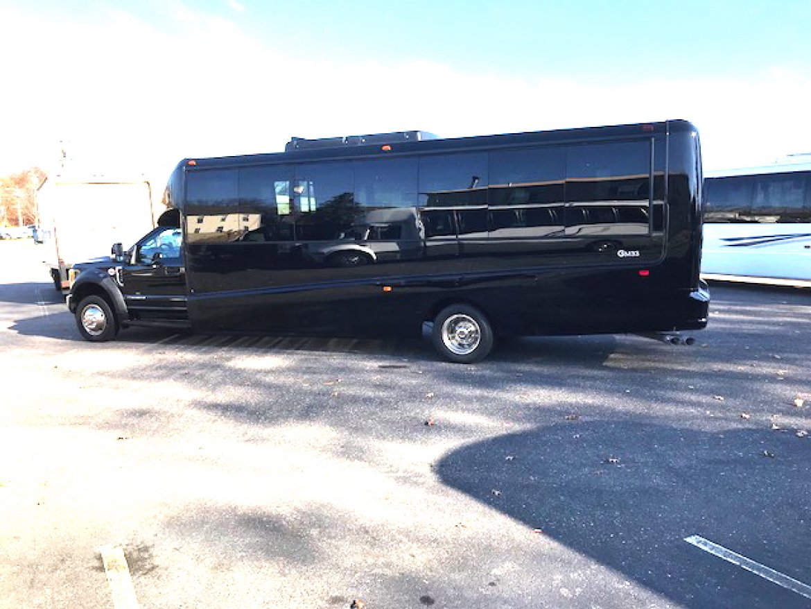 Shuttle Bus for Sale in Oaklyn, NJ - Photo 4