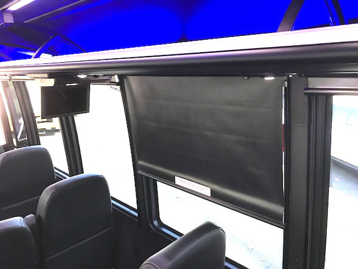 Shuttle Bus for Sale in Oaklyn, NJ - Photo 14