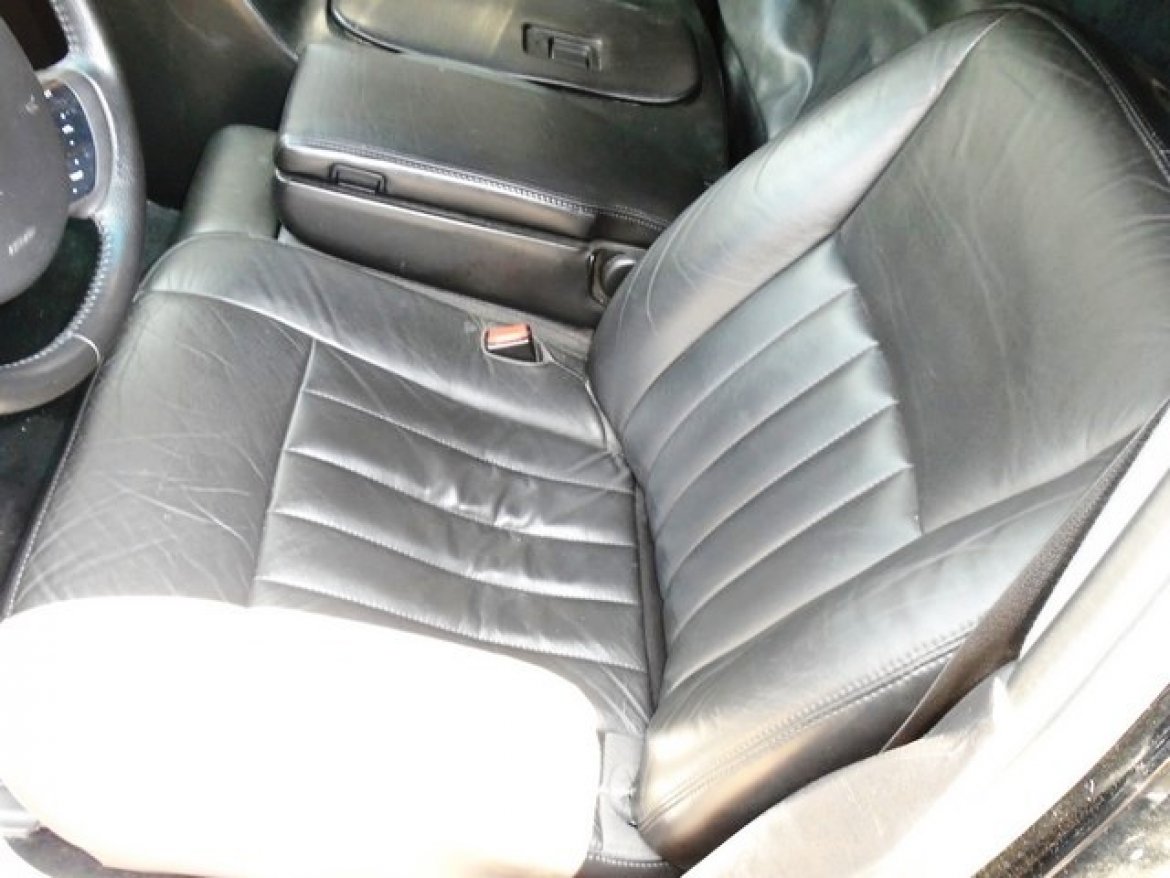 Limousine for Sale in Fontana, CA - Photo 6