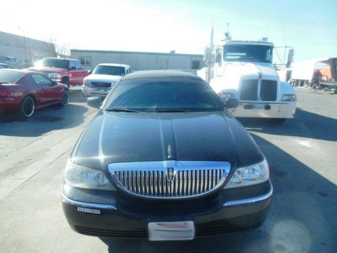 Limousine for Sale in Turlock, CA - Photo 2