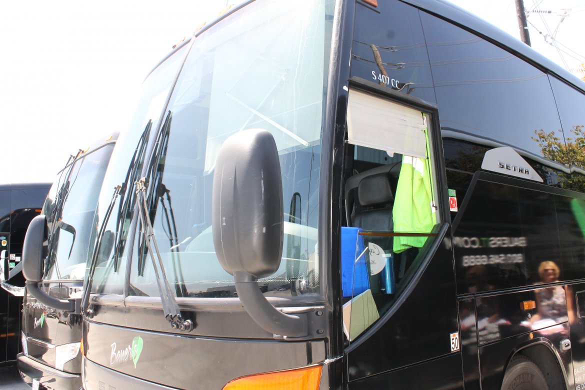 Motorcoach for Sale in San Francisco, CA - Photo 9