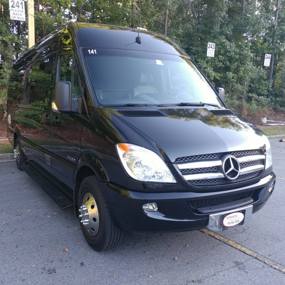 2008 Dodge SPRINTER Antique for Sale in atlanta, GA - Main Photo