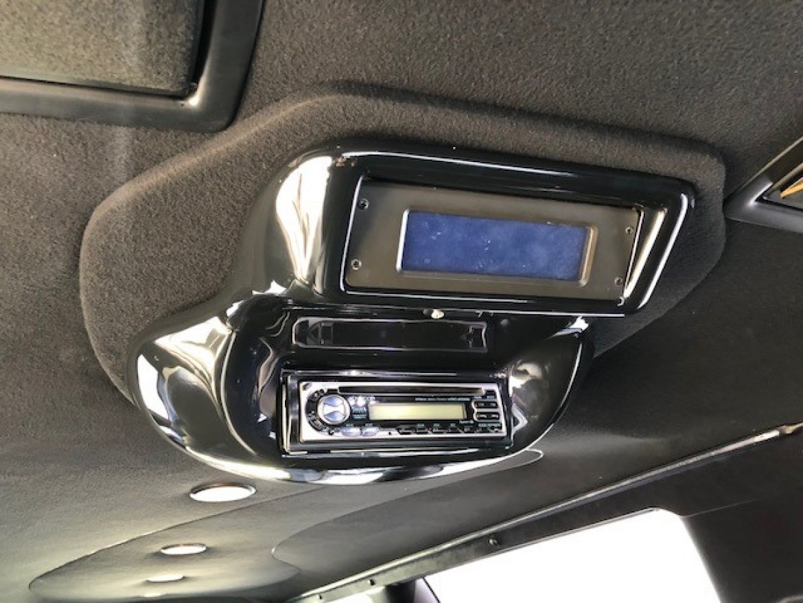 Limousine for Sale in Haverhill , MA - Photo 3