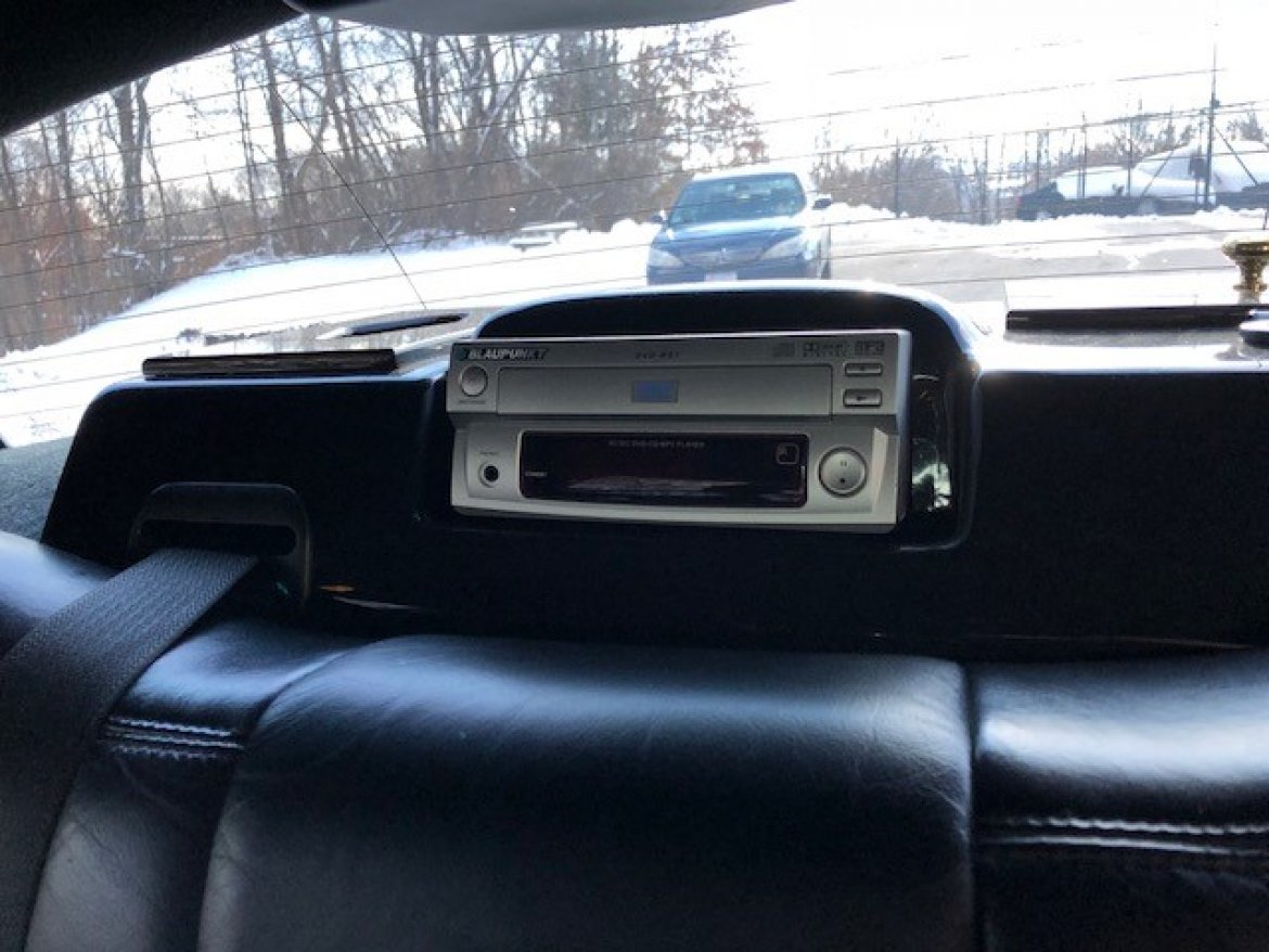 Limousine for Sale in Haverhill , MA - Photo 4
