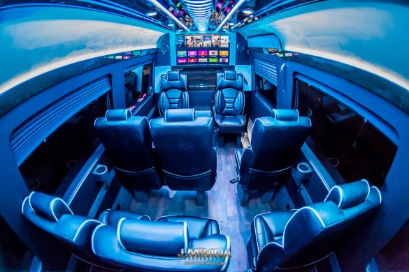 2015 Mercedes-Benz 3500 Sprinter van Sprinter for Sale in Centennial, CO - Photo 3