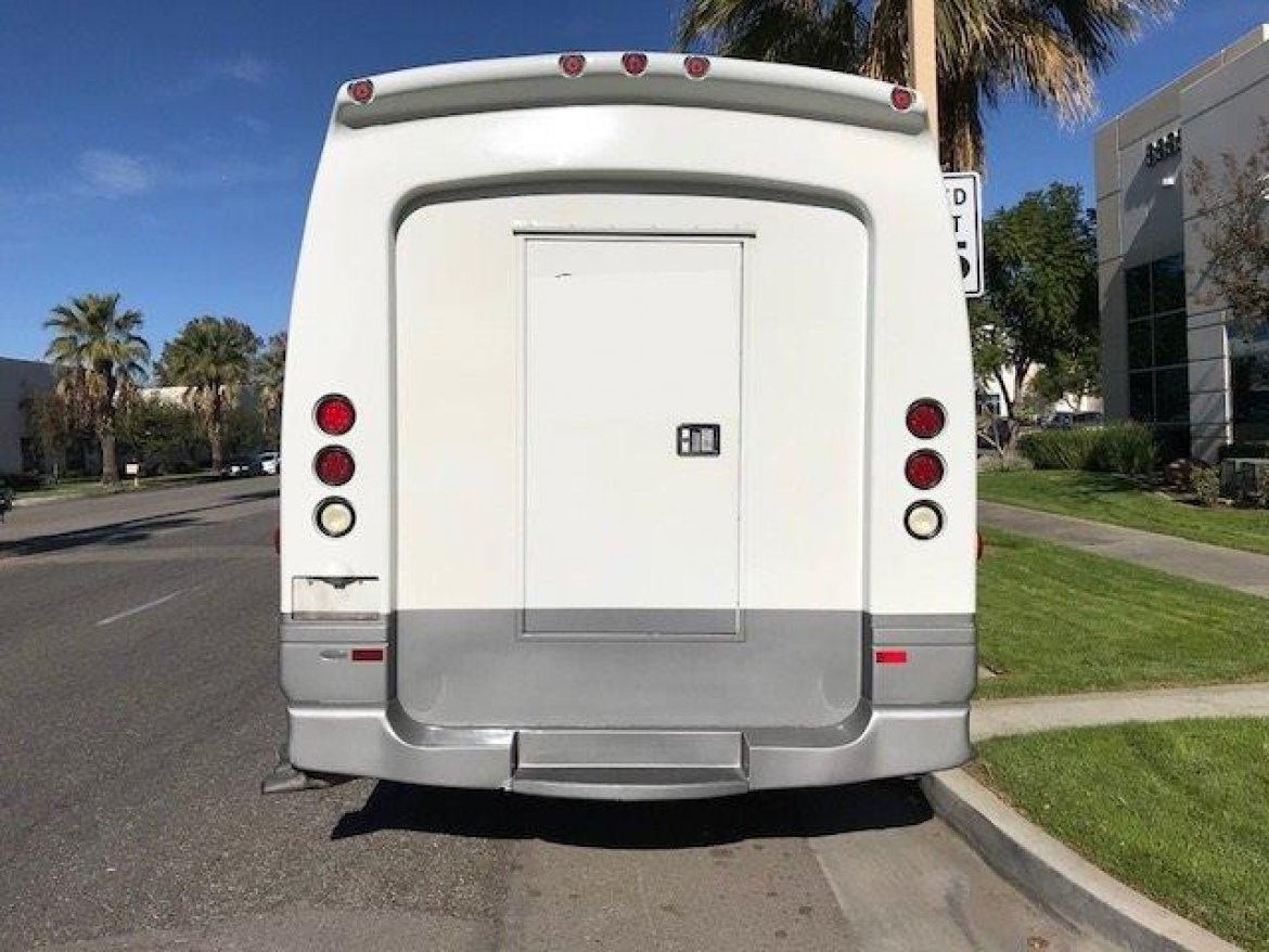 Shuttle Bus for Sale in Riverside, CA - Photo 9