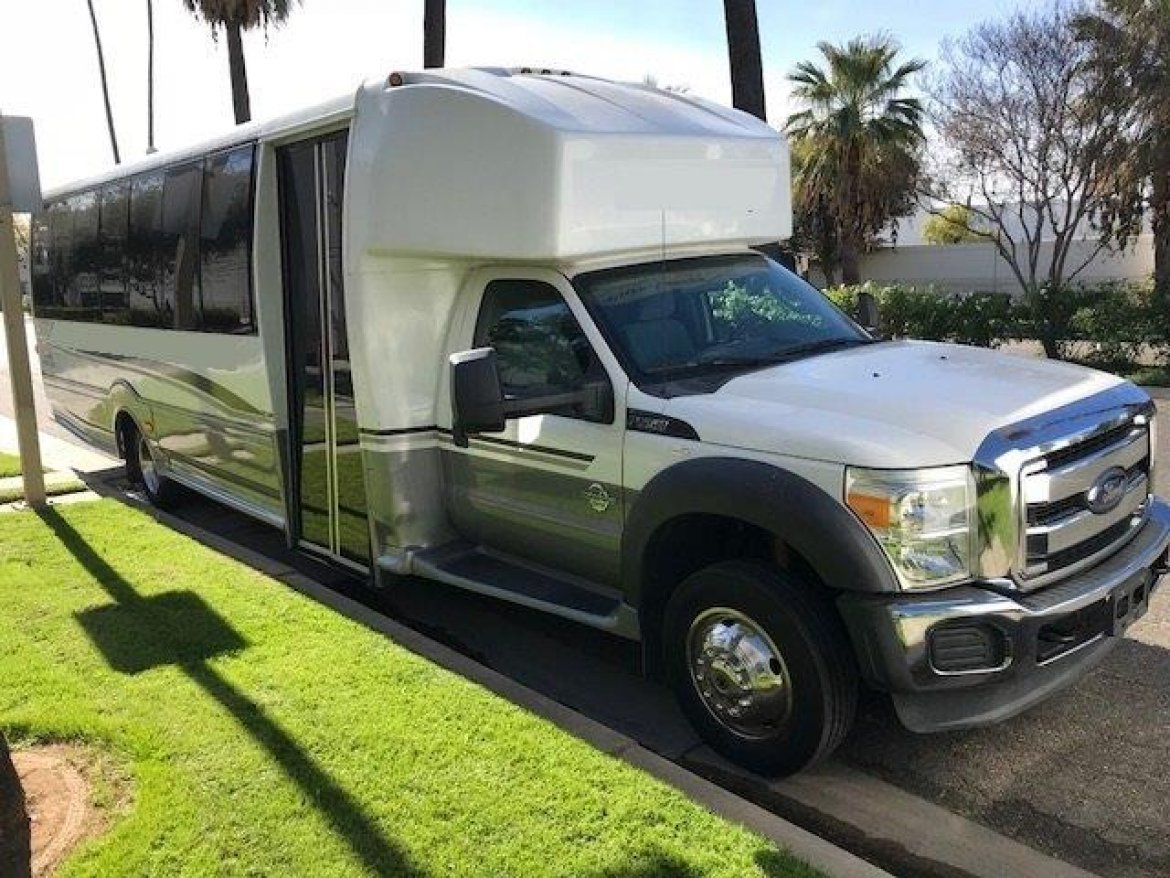 Shuttle Bus for Sale in Riverside, CA - Photo 4